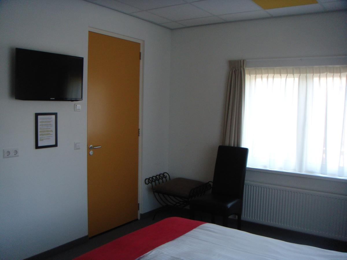 Hotel Hengelsport Uithoorn Exterior foto